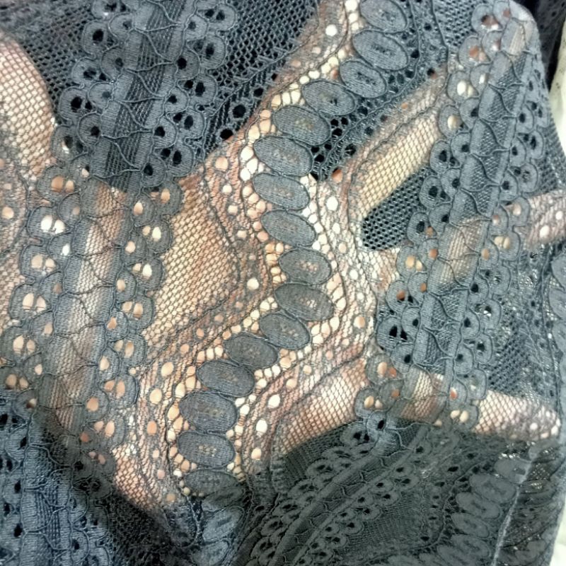 Kain Brokat Semi Prada - Kain Rajut Brokat Motif Bunga Import - Kain Brokat Lace Prancis - Kain Bruk