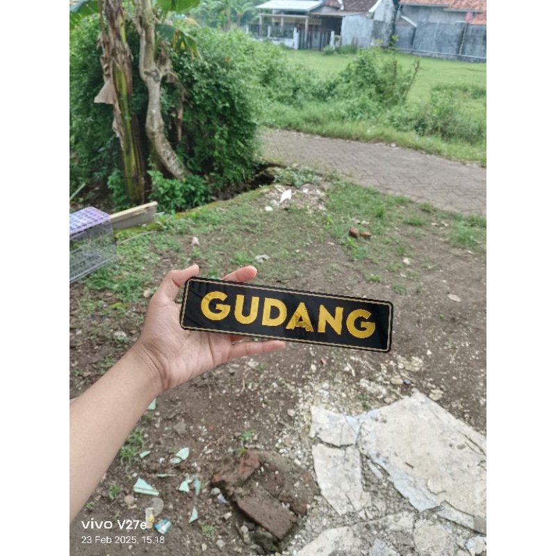 Papan Nama Timbul Custom - Bahan Akrilik