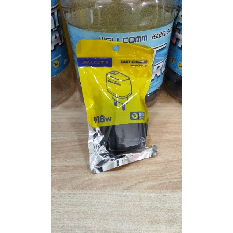 WELLCOMM Adapter Fast Charging 18Watt/ kepala charger batok charger adaptor charger fast Charging 18