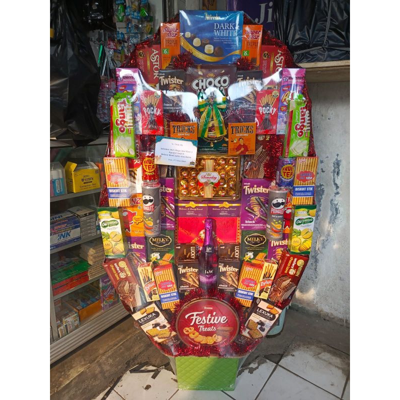 

Parcel Hampers Snack lebaran Jumbo 1.2 Meter
