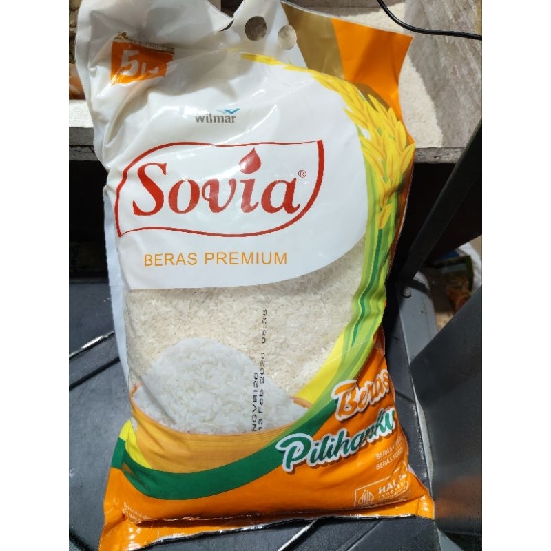 

Beras kemasan Sovia 5 kg