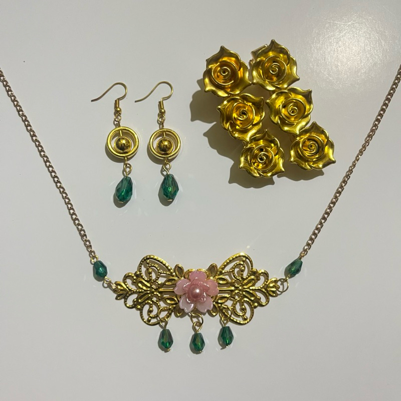 Aksesoris Maomao | Cosplay Maomao | Kalung Maomao | Jepit Rambut Maomao | Anting Maomao