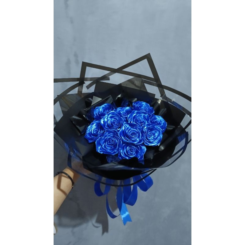 

bucket mawar biru isi 11