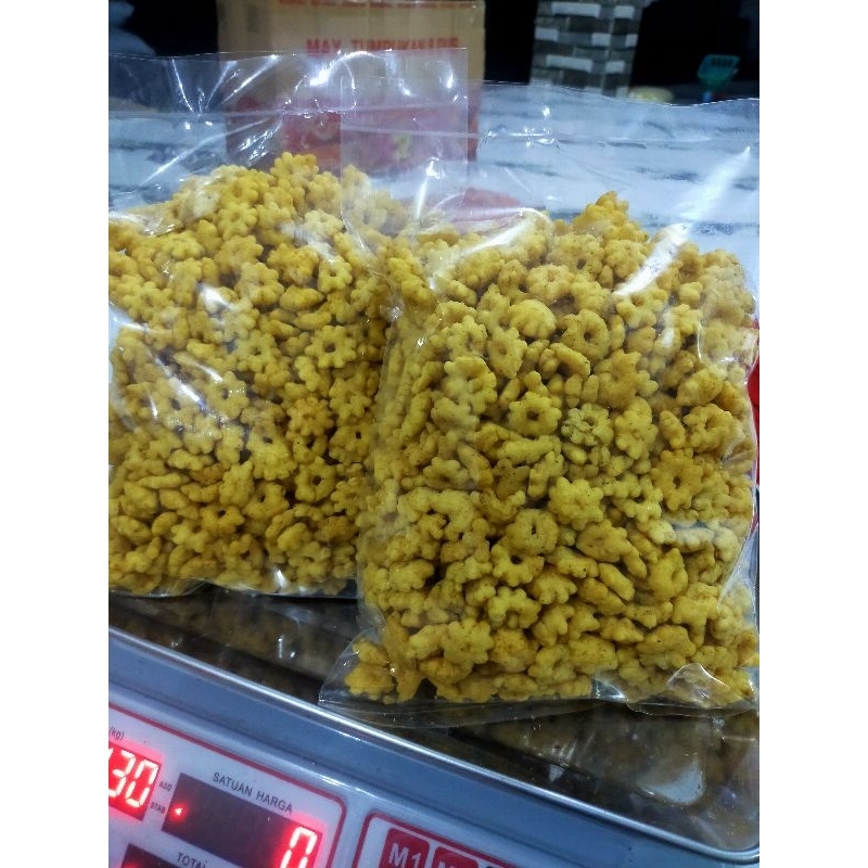 Ribut Snack Sakura Ribut