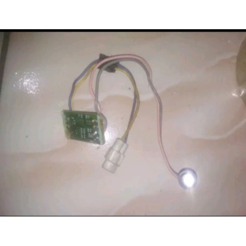 soket pcb lampu code kode vespa lx150 lx125 lx 125 150 2v ori copotan