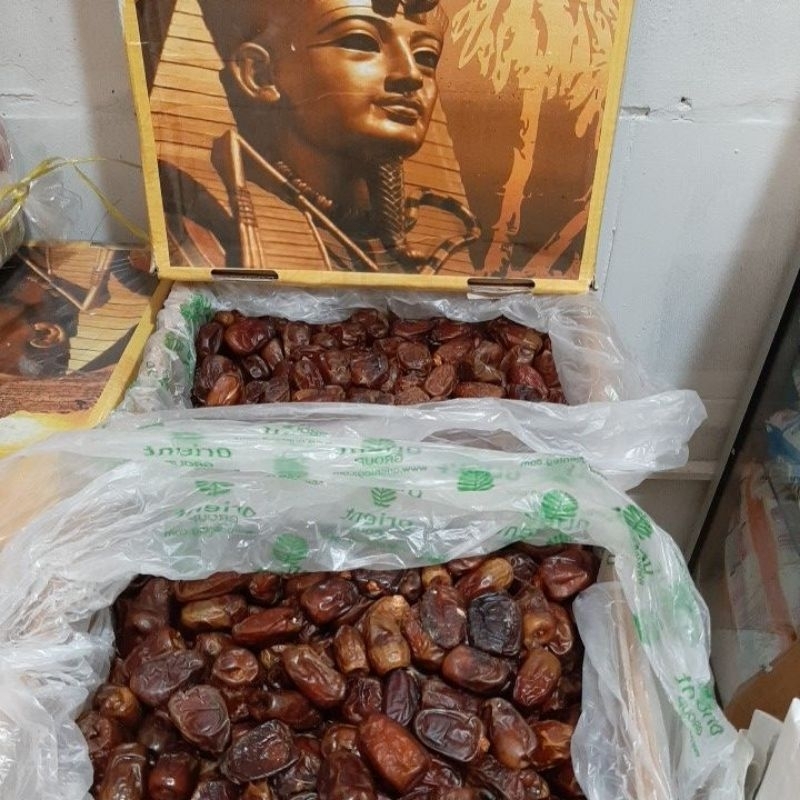 

kurma golden valley berat 10 kg perdus