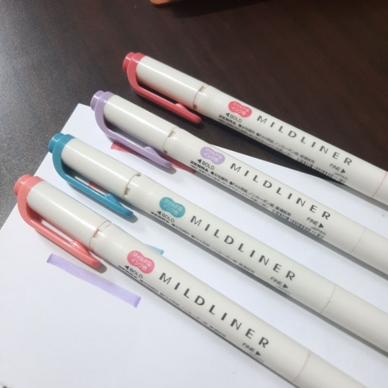 

Zebra Mildliner Highlighter USED beli semua 4 warna
