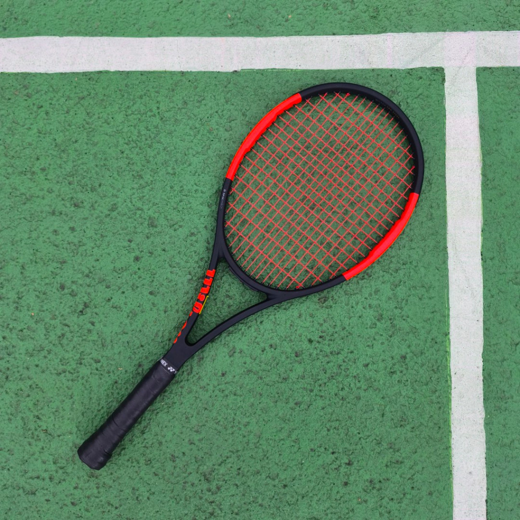 RAKET TENIS BEKAS WILSON PROSTAFF 97S V11 97'/310gr/18x17/L3 (2016)