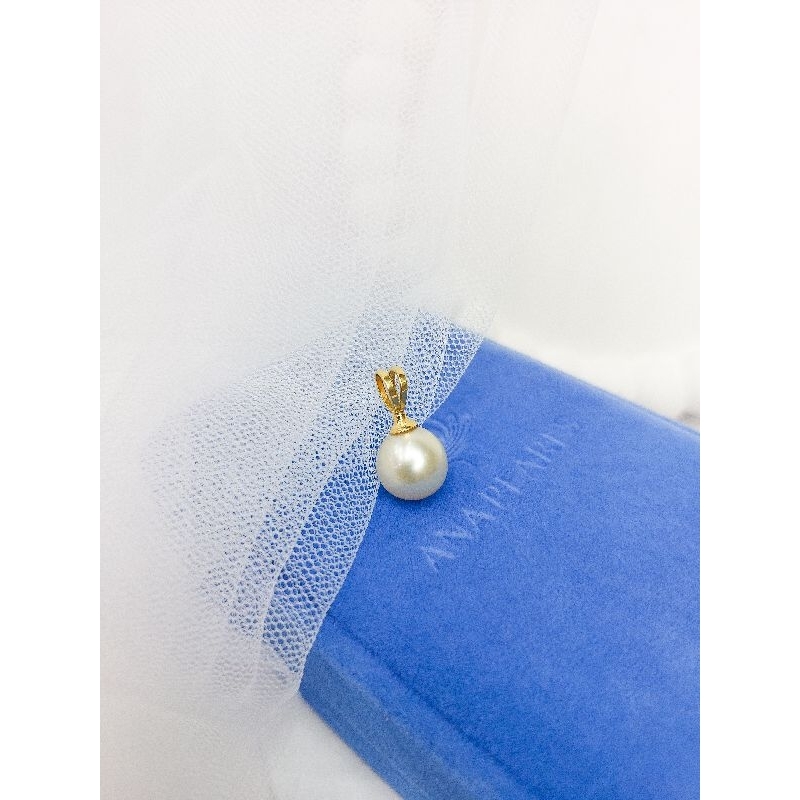 Liontin emas kuning mutiara air laut