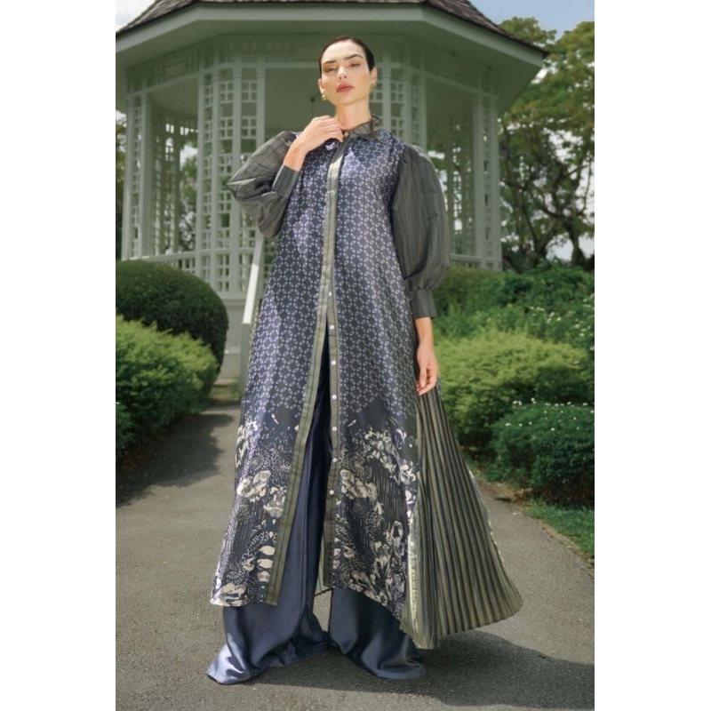 Benang Jarum - Aquila Pleated Dress - Navy  - XS  { NEW }