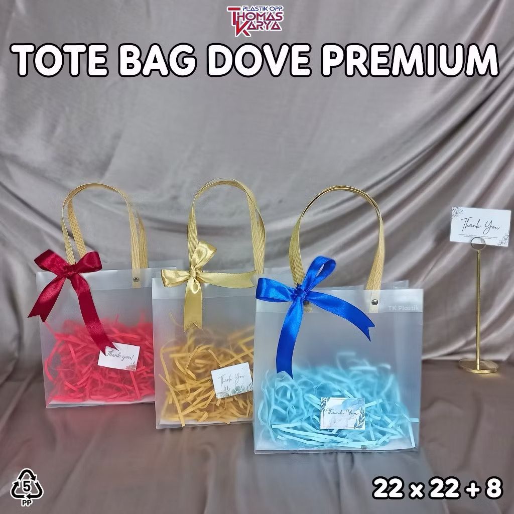 

Goodie Bag Dove Transparan Square 22x22+8 & 22x22+22| Tas Hampers Doff Handbag | Tote Gift Premium Mika Souvenir | Totebag Buram | Kado Idul Fitri | Chrismas | Imlek