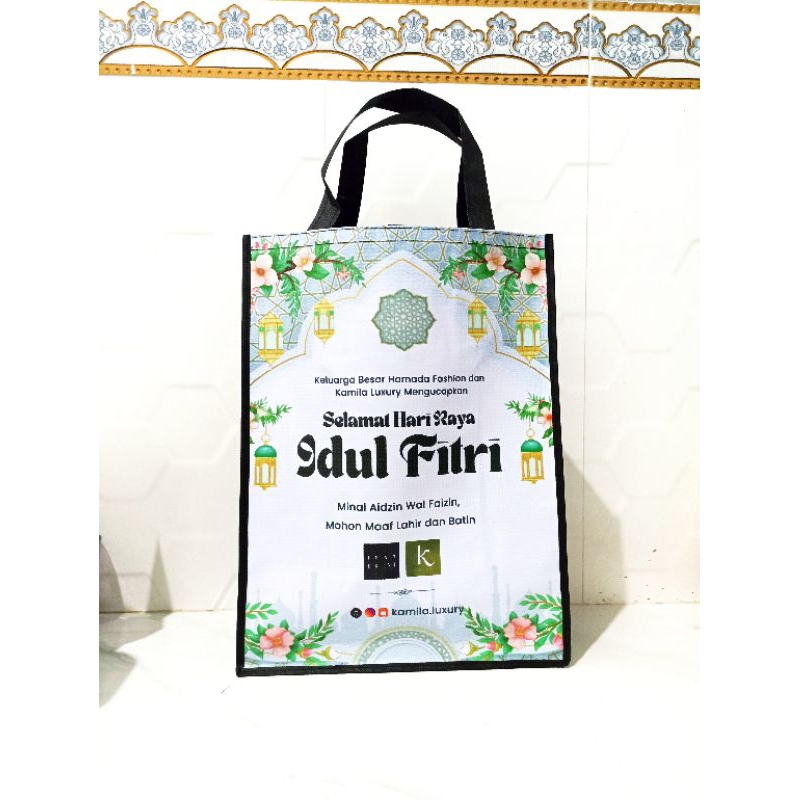 

TAS CUSTOM LEBARAN//IDUL FITRI//RAMADHAN (TEBAL 75 GSM ASLI)