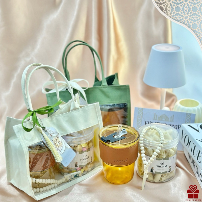 

Paket Hampers Lebaran - Paket Fatimah - Hampers Idul Fitri - Hampers Ramadhan - Snack Jar Hampers - Hampers Sajadah - Bingkisan Ied Mubarak - Parcel Lebaran Kue Kering - Gift Box Hari Raya