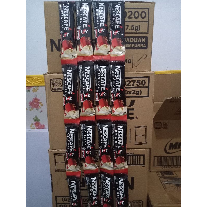 

Nescafe 3in1 20shacet / 2renceng