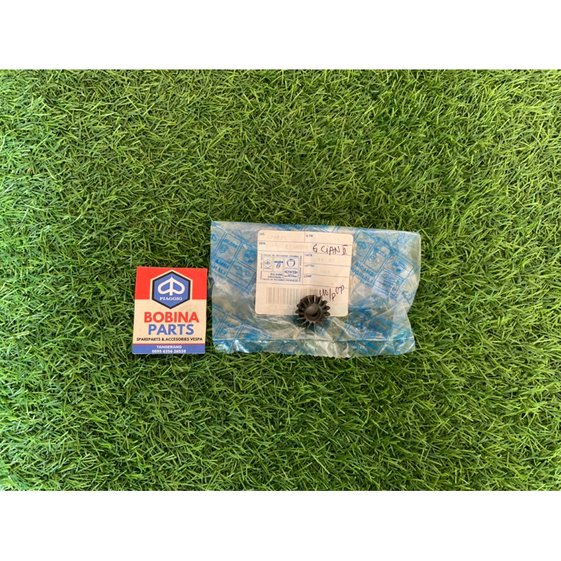 gigi tirus dinamo vespa excel ricambi lama new old stock