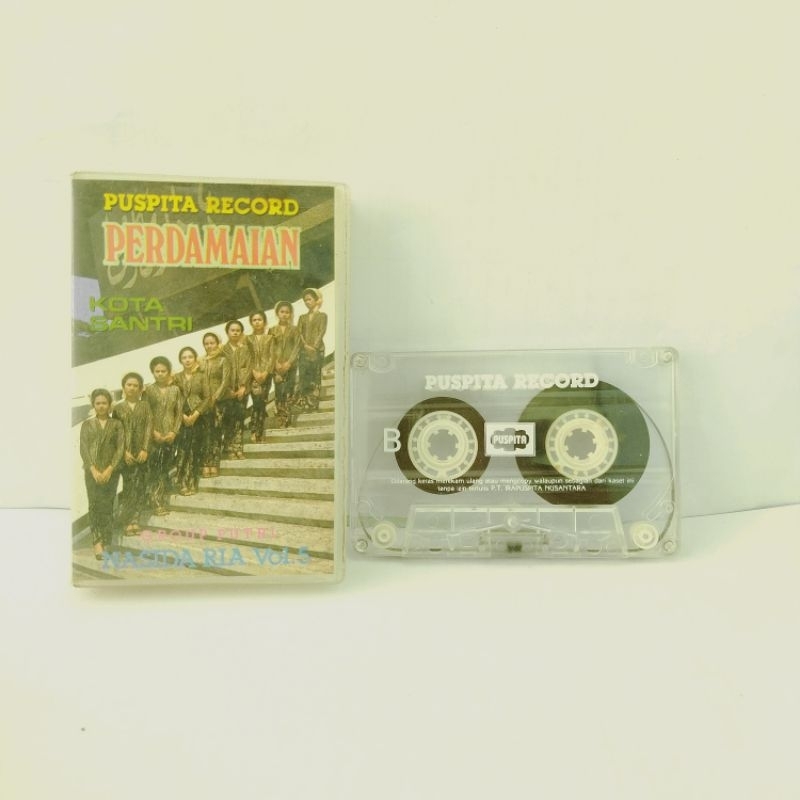 kaset pita Nasida ria albun perdamaian