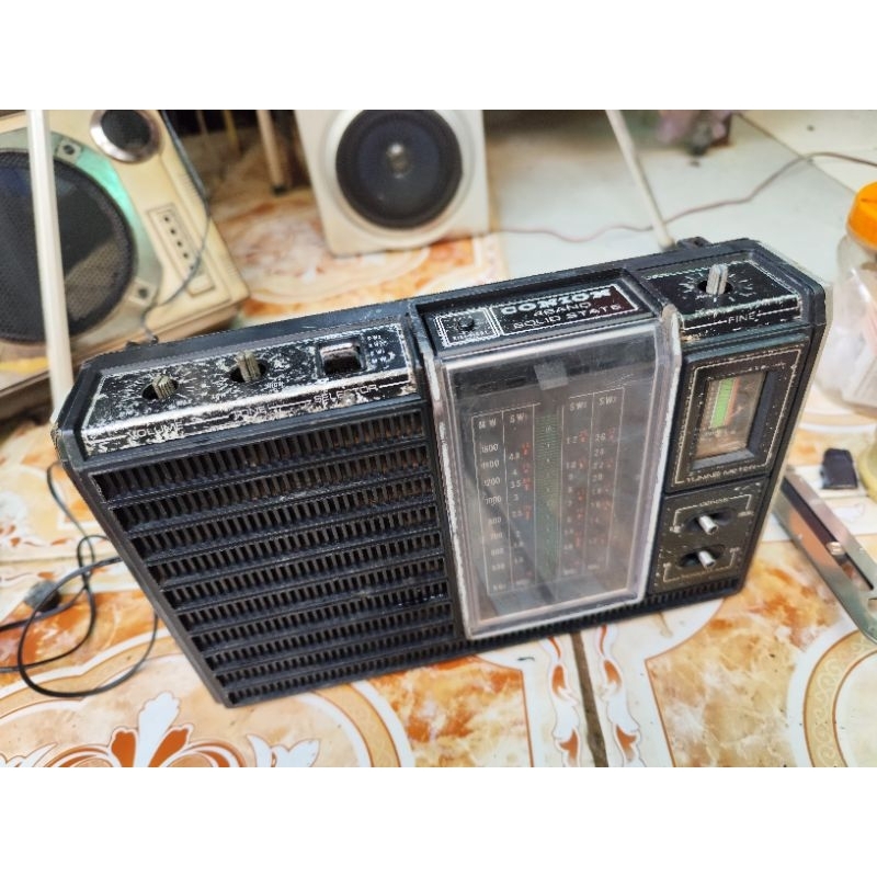 Radio Antik Jadul Pajangan. CONION 4 Band Hidup jika dipasang Adaftor 5 V. Tuning Putus tak bisa car
