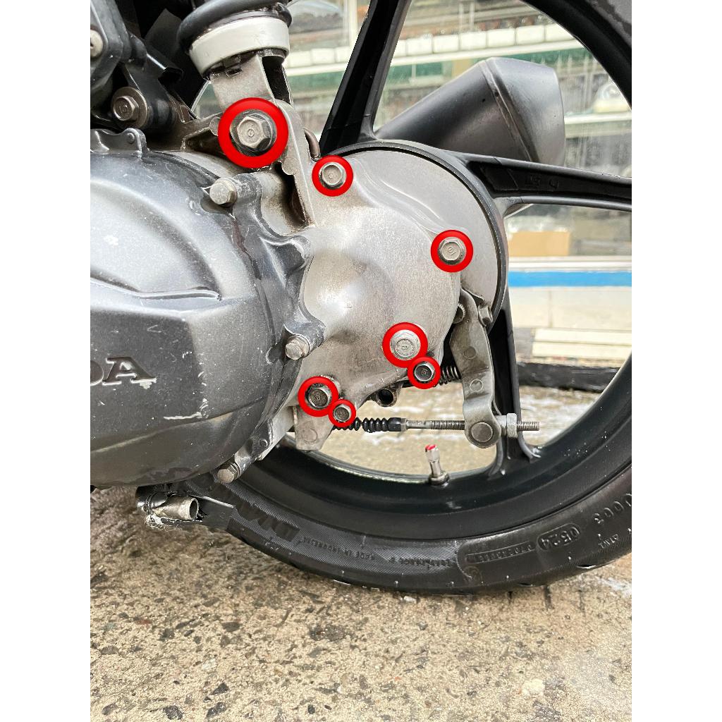 BAUT KRENGKES + GARDAN + SHOCK ( 7 BAUT ) BEAT SCOOPY VARIO 110 KARBU FI 2006-2015 HENG THAILAND STA