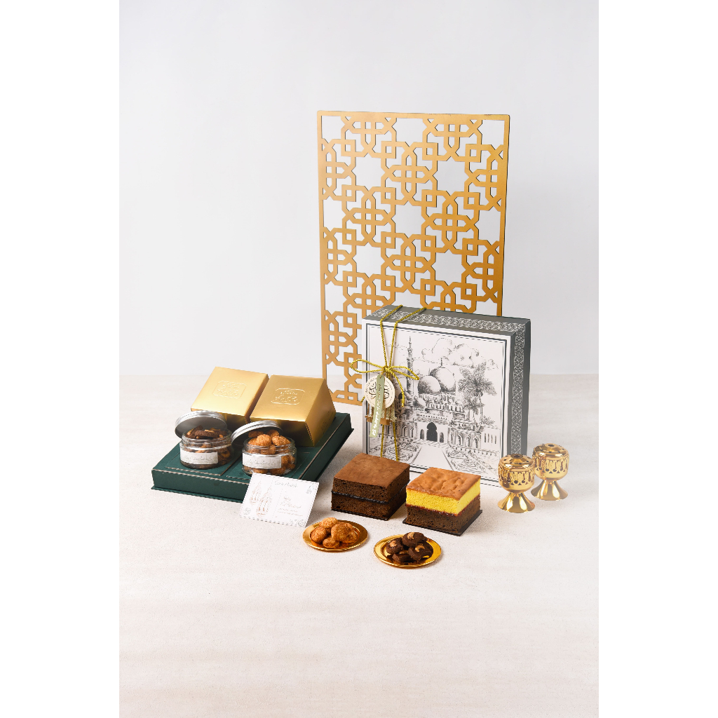 

Dafna - Hampers Lebaran / Lapis Surabaya / Spiku Surabaya Wijsman