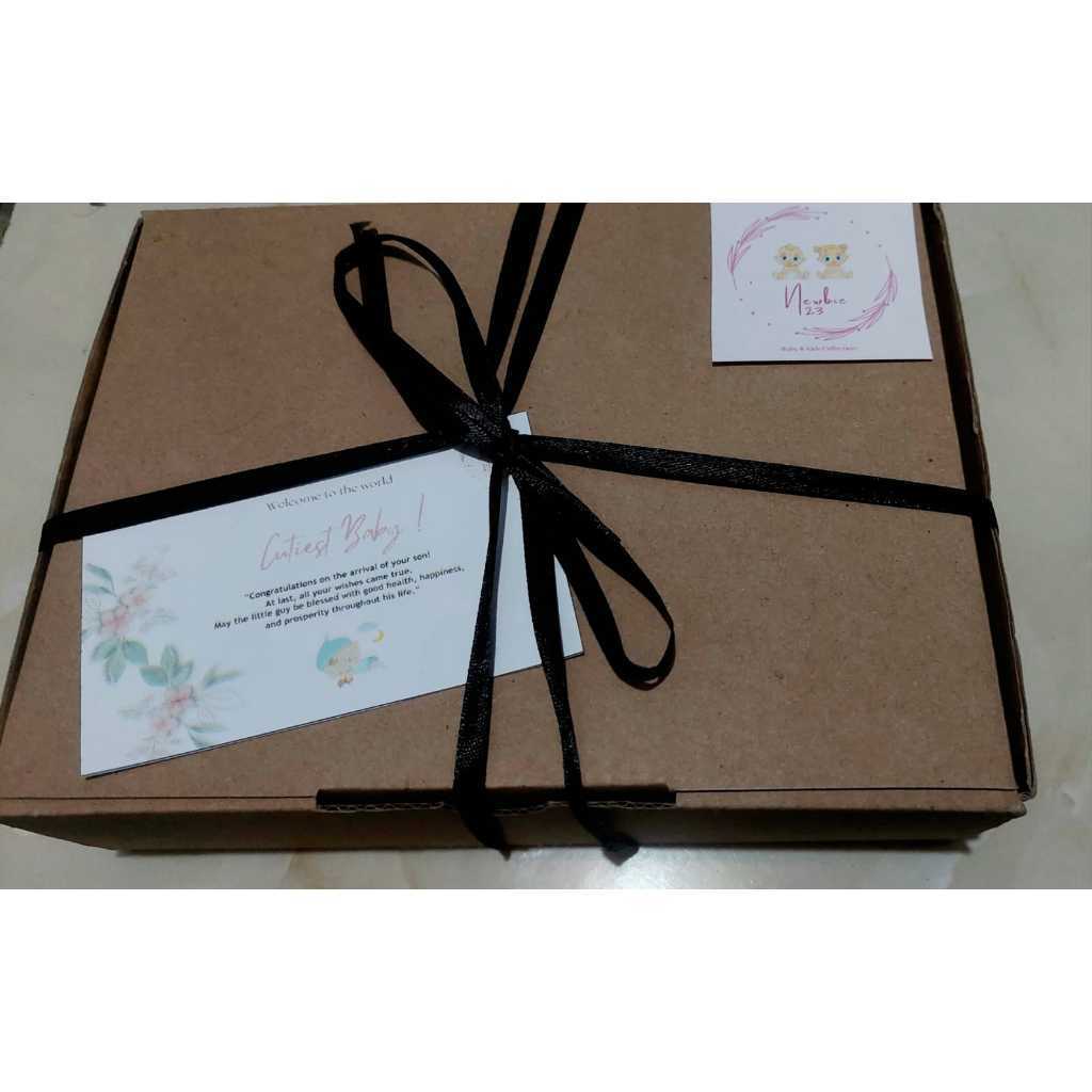 

Dus Hampers Kado Bayi Newborn