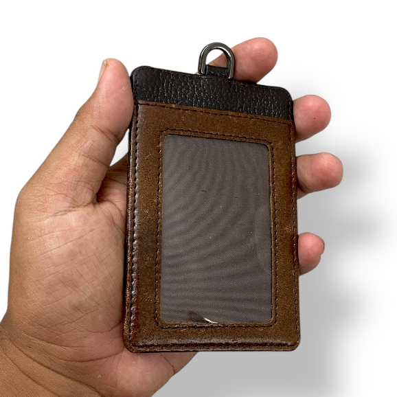 

Mustav - ID Card/Name Tag Holder Pelepah Pisang