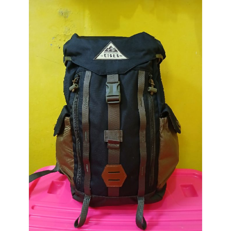 Daypack/Tas Travelling/Tas Sekolah/Tas harian Migrate 25 Liter