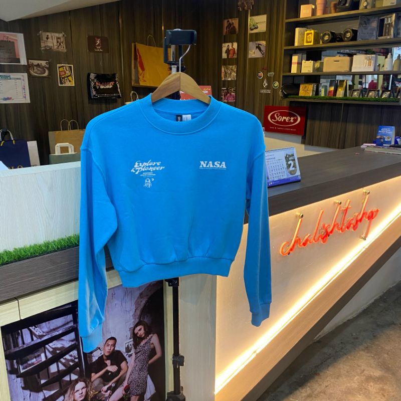 h&m lengan panjang crop original nasa