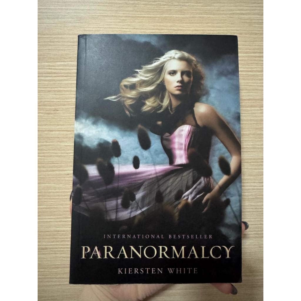 Paranormalcy - Kiersten White (Bahasa Indonesia) SECOND