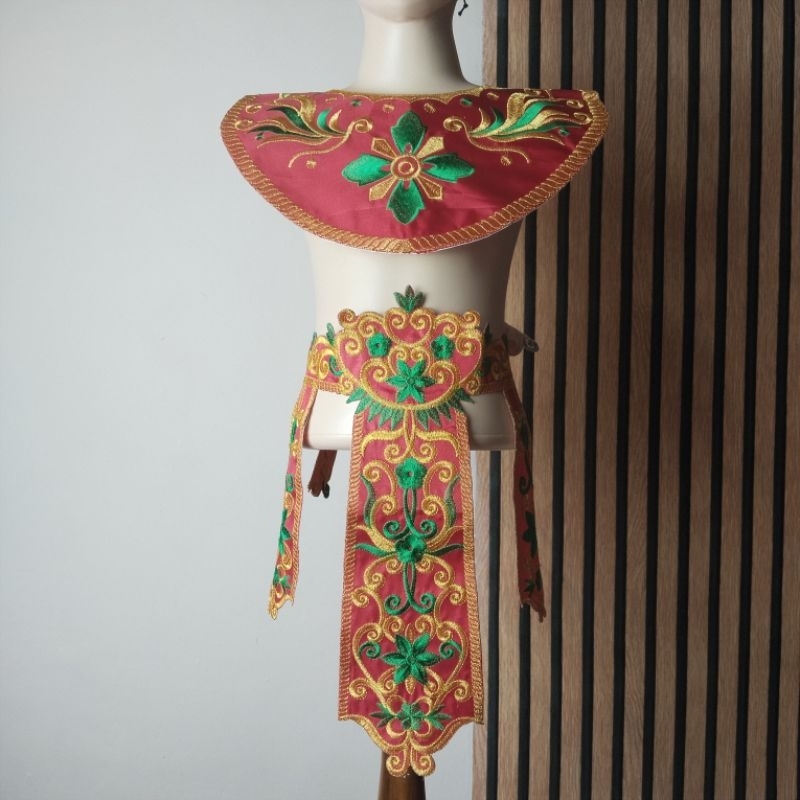 Feb428 Renda Bordir dada pundak sabuk lidah M