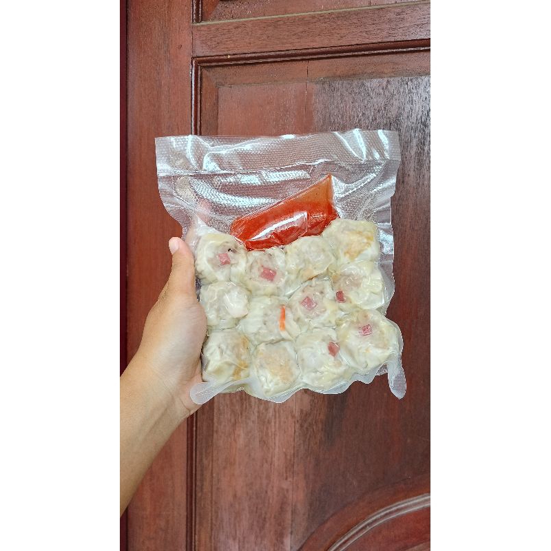 

DIMSUM 12PCS FREE SAUS 35GR PER PCS
