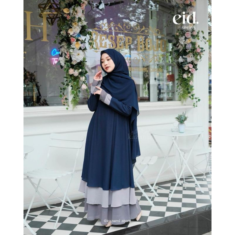 PRELOVED PRINCESS DRESS BY KAZAMI