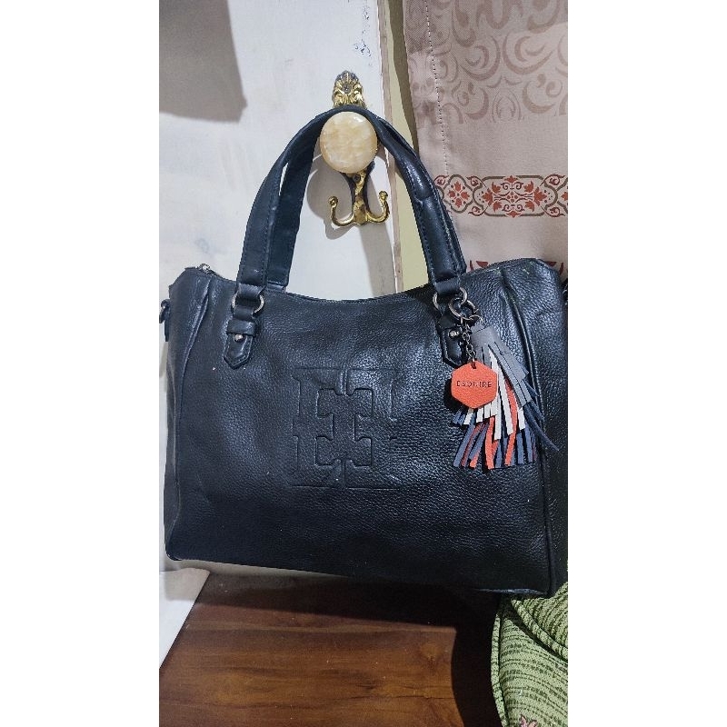 SALE- Hand bag ESQUIRE