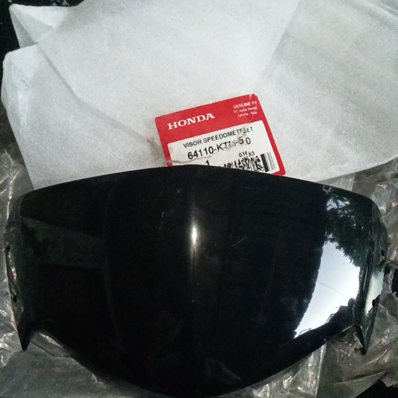 COVER VISOR SUPRA 125 KODE PART 64110-KTM-5A0