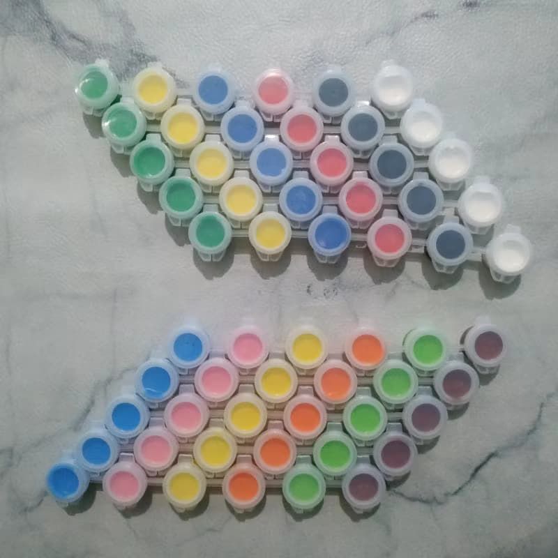 

CAT GIOTTO Cat Air UKURAN 3ml Untuk Mewarnai Patung Gypsum