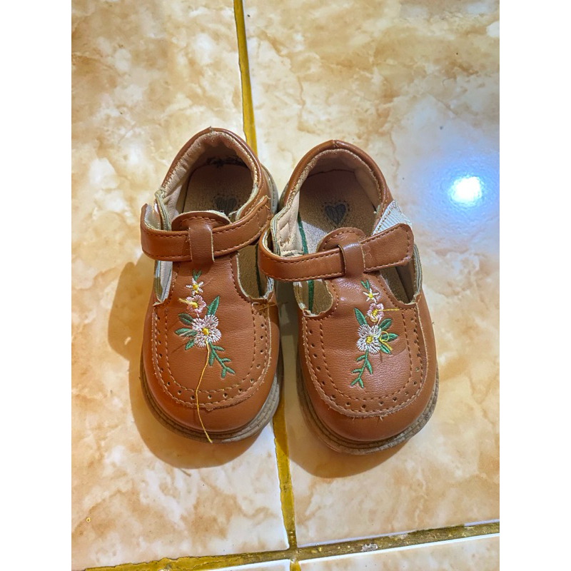 PL sepatu import anak