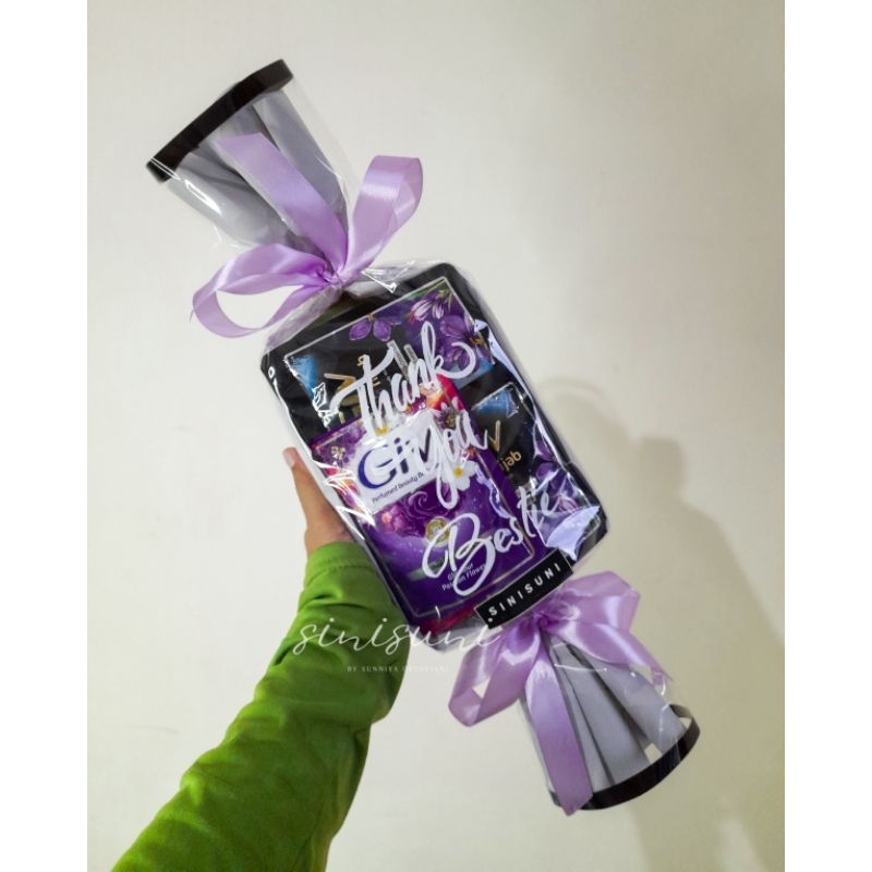 

Buket bentuk permen hadiah guru