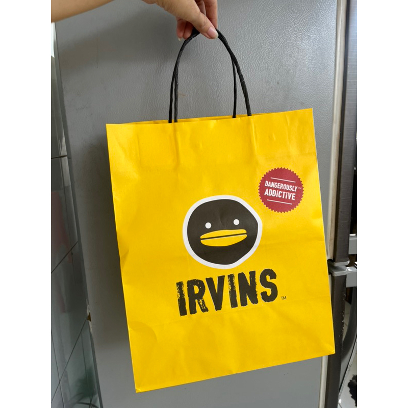 

[NEW] paper bag irvins fish skin / kertas tas belanja irvins original singapore / shopping box paper irvins salted egg original singapura