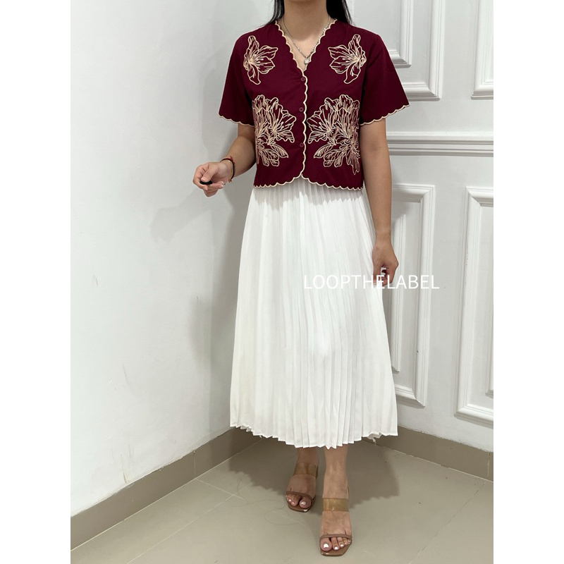 MIKHA SKIRT - ROK PLISKET WARNA HITAM PUTIH PLEATS SKIRT NATAL CHRISTMAS / PLEATS SKIRT / PLEAT KORE