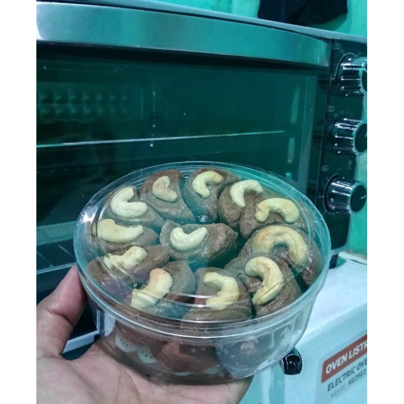 

kue kering uk 250 gram,500 gram
