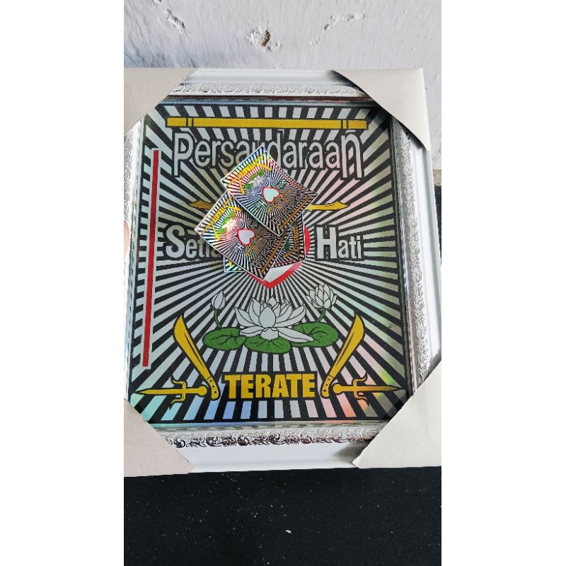 Lambang PSHT Hologram bingkai kaca 10r(free stiker)