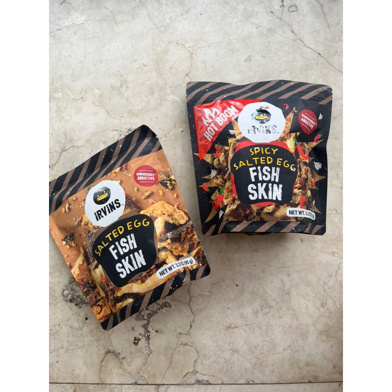 

[PRODUCT SINGAPORE] IRVINS salted egg fish skin 95 gram (small) original singapore / irvins keripik kulit ikan telur asin ori Singapura rasa original atau hot boom spicy pedas / camilan import