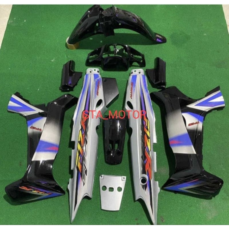 cover body fullsett yamaha FIZ R  VEGA R lama. warna putih hitam. 2003..