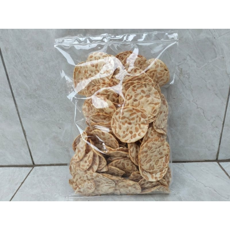 

Kripik Tempe Sagu isi 250 Gram