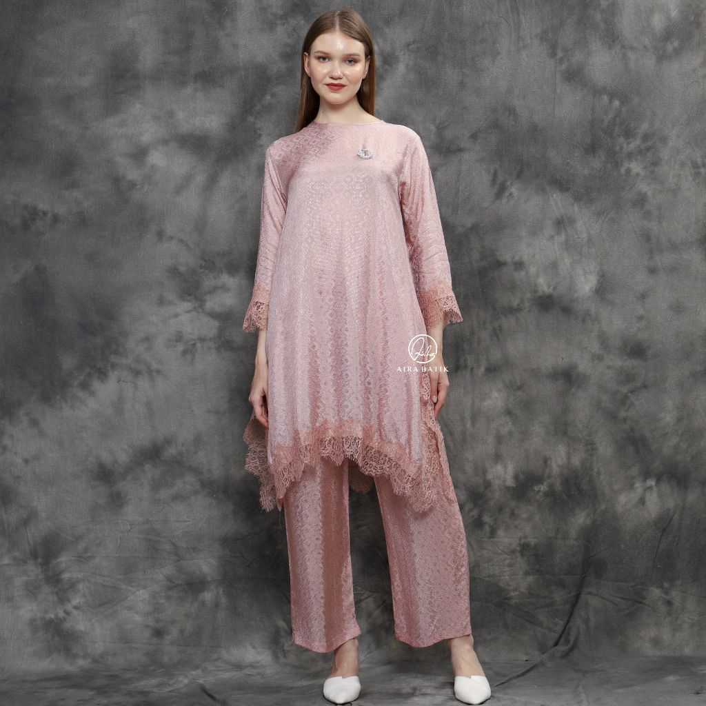 AIRA BATIK - Kanaya Long Tunik Lace Viscose Premium Raya Lebaran