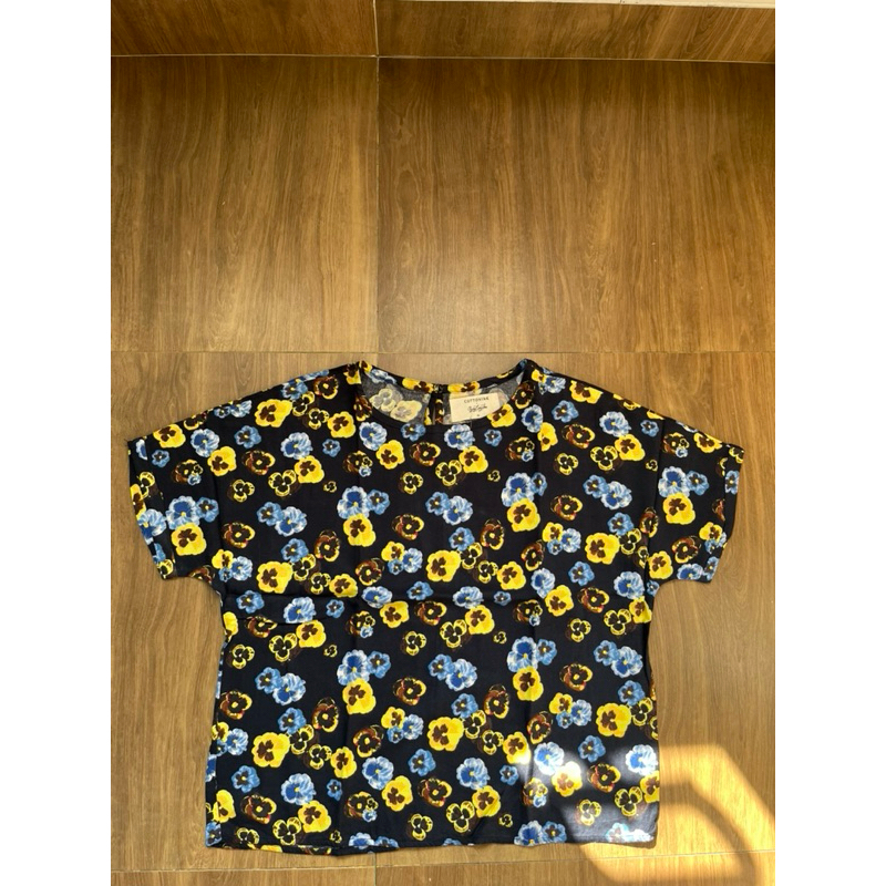 Preloved atasan wanita merk CottonInk x Ayang Cempaka size M