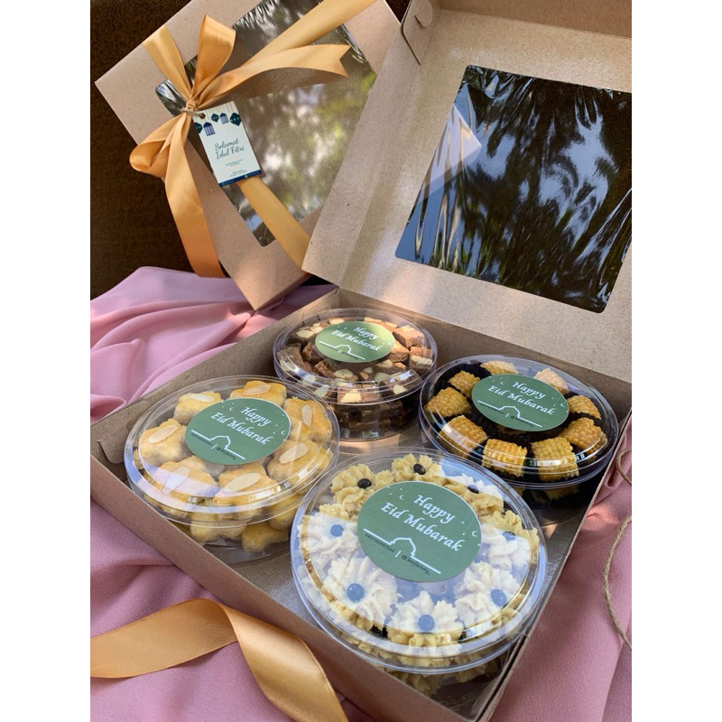 

HAMPERS KE KERING/HAMPERS LEBARAN/KUE KERING/KUE KERING LEBARAN/HAMPERS