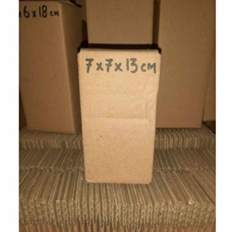 

kardus 7x7x13 cm polos luar dalam