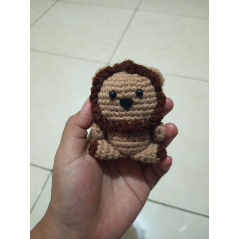 GANTUNGAN KUNCI SINGA RAJUT/SINGA AMIGURUMI/BONEKA SINGA/SINGA CROCHET/boneka rajut