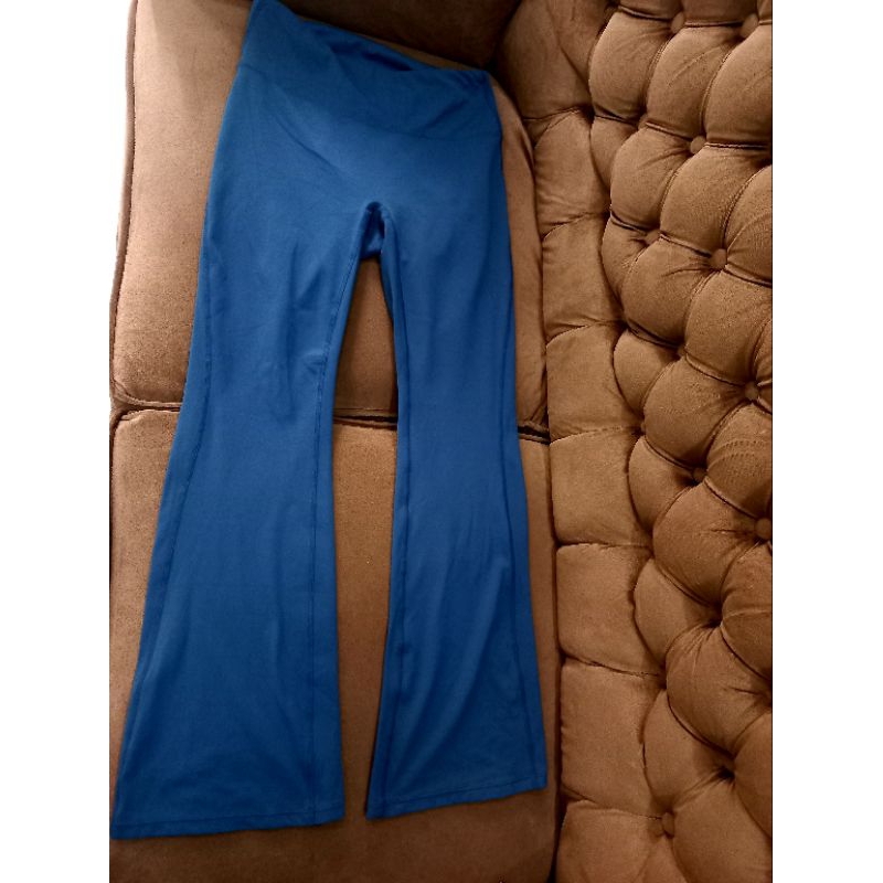 Andar xexymix cutbray flared like new conditions