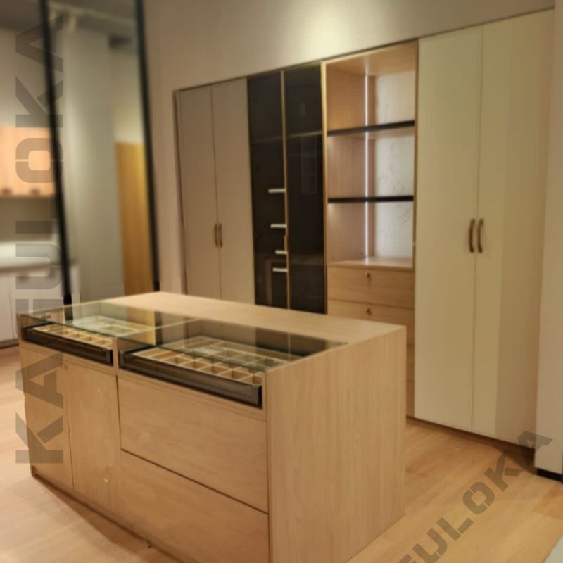 WALK-IN CLOSET WARDROBE LEMARI PAKAIAN ISLAND CABINET